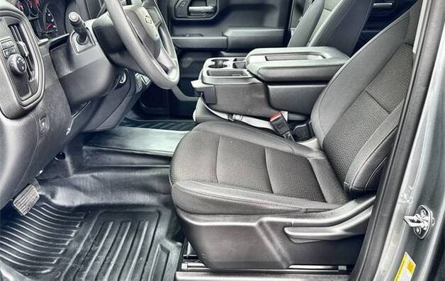 2025 Chevrolet Silverado 1500 WT Crew Cab Short Bed 2WD