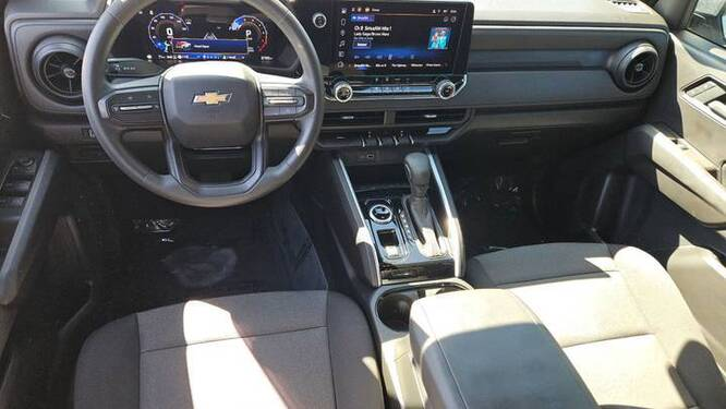 2025 Chevrolet Colorado Work Truck 4WD