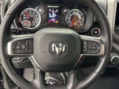 2025 Ram 1500 Tradesman Crew Cab 5'7" Box 4WD