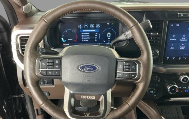 2024 Ford Super Duty F-450 King Ranch Crew Cab 8' Box DRW 4WD