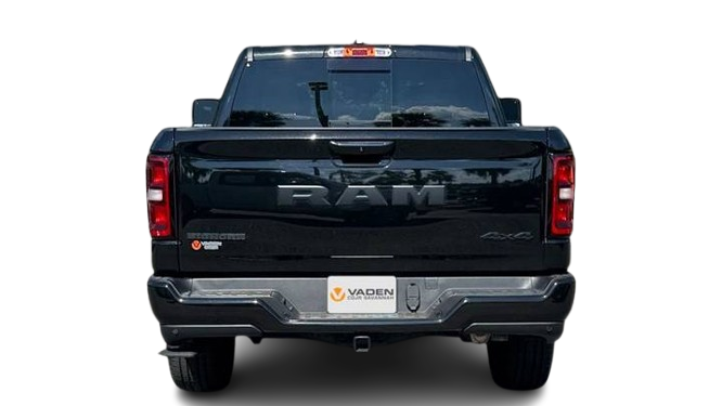 2025 Ram 1500 Big Horn Crew Cab 5'7" Box 4WD