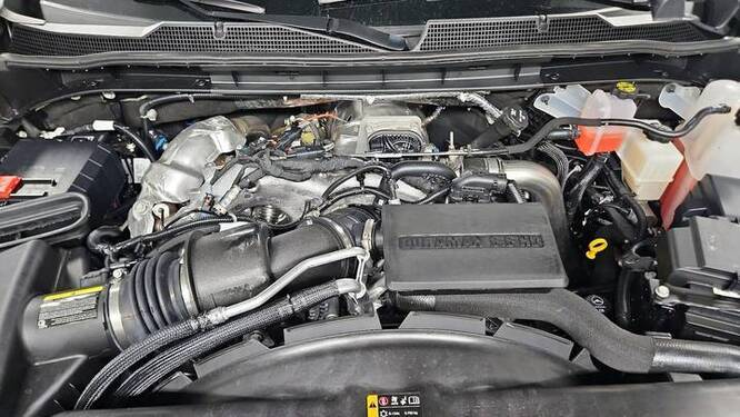 2025 Chevrolet Silverado 3500HD LT Crew Cab Long Bed 4WD