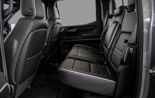 2025 GMC Sierra 1500 AT4X Crew Cab Short Bed 4WD