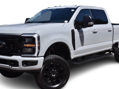 2025 Ford Super Duty F-250 LARIAT Crew Cab 6.75' Box 4WD