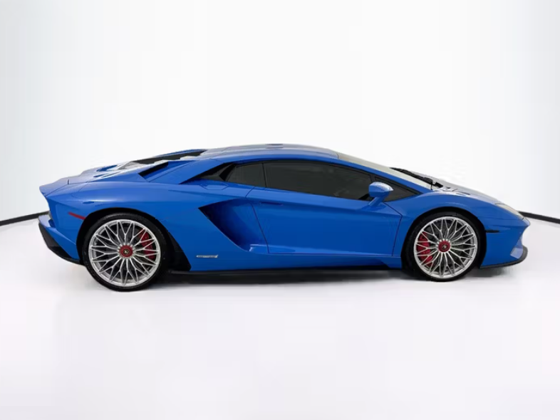 2018 Lamborghini Aventador S Coupe
