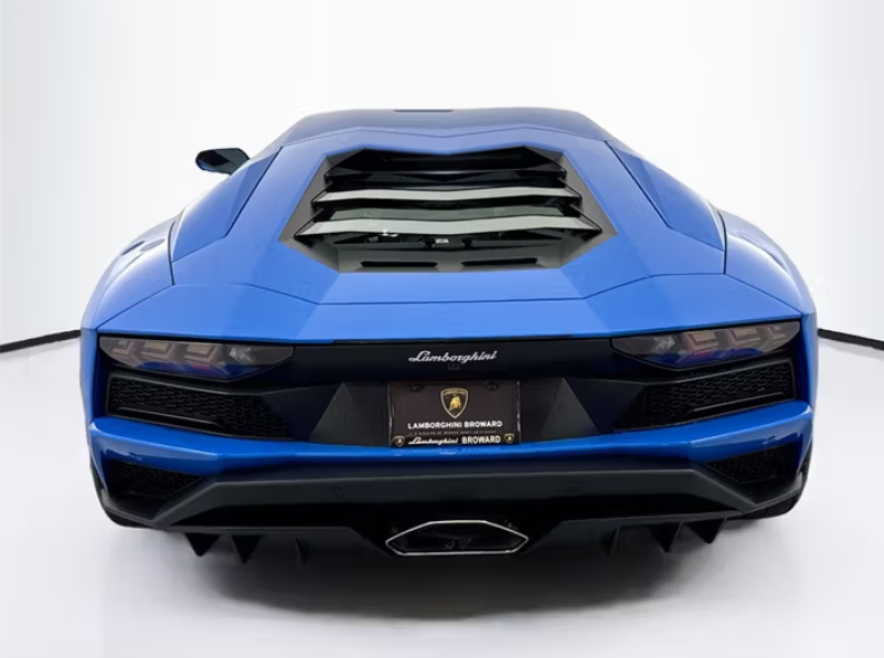 2018 Lamborghini Aventador S Coupe