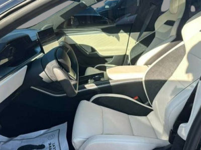 2026 Tesla Model S Plaid