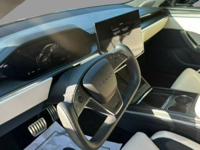 2026 Tesla Model S Plaid