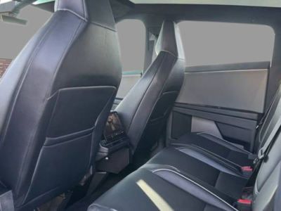 2025 Tesla Cybertruck AWD