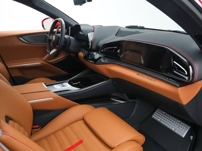 2026 Ferrari Purosangue AWD
