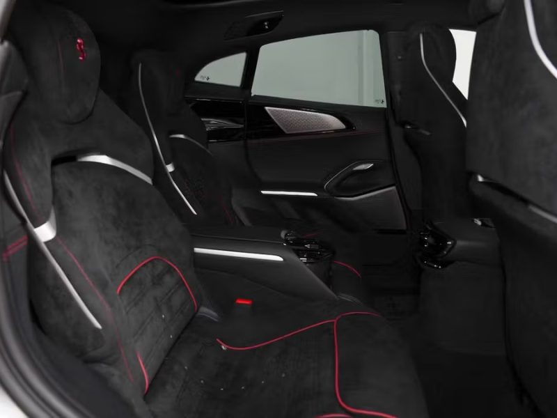 2026 Ferrari Purosangue AWD
