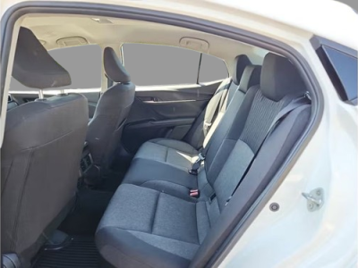 2025 Toyota Camry Hybrid LE FWD
