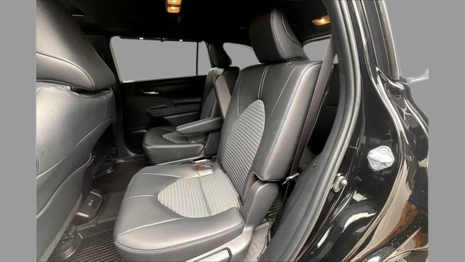 2026 Toyota Highlander XSE AWD